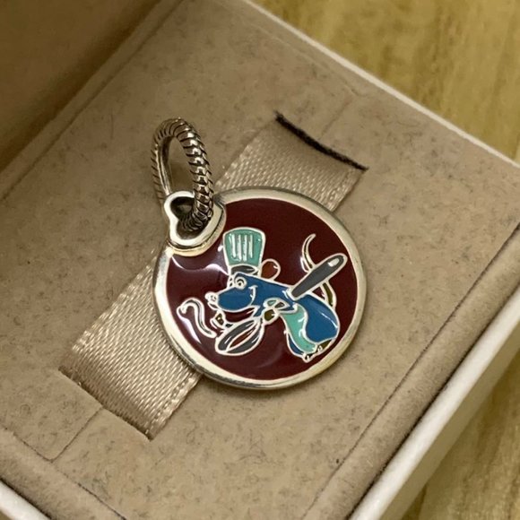 Pandora 2021 Disney International Food Festival Charm - Picture 3 of 6